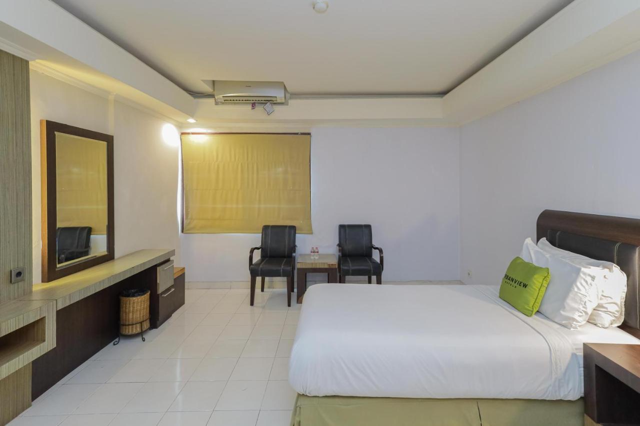 Urbanview Hotel Taman Suci Denpasar Exteriör bild