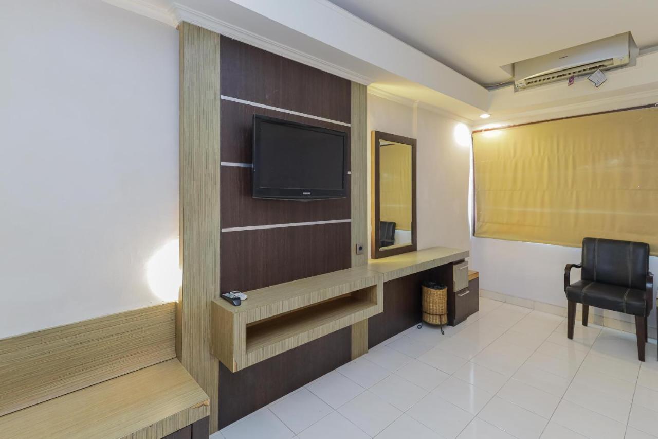 Urbanview Hotel Taman Suci Denpasar Exteriör bild